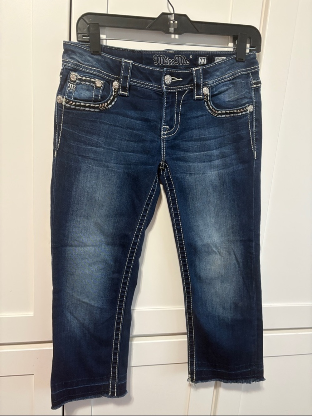 Miss Me Dark Blue Cropped Ankle Jeans with White Contrast Stitching